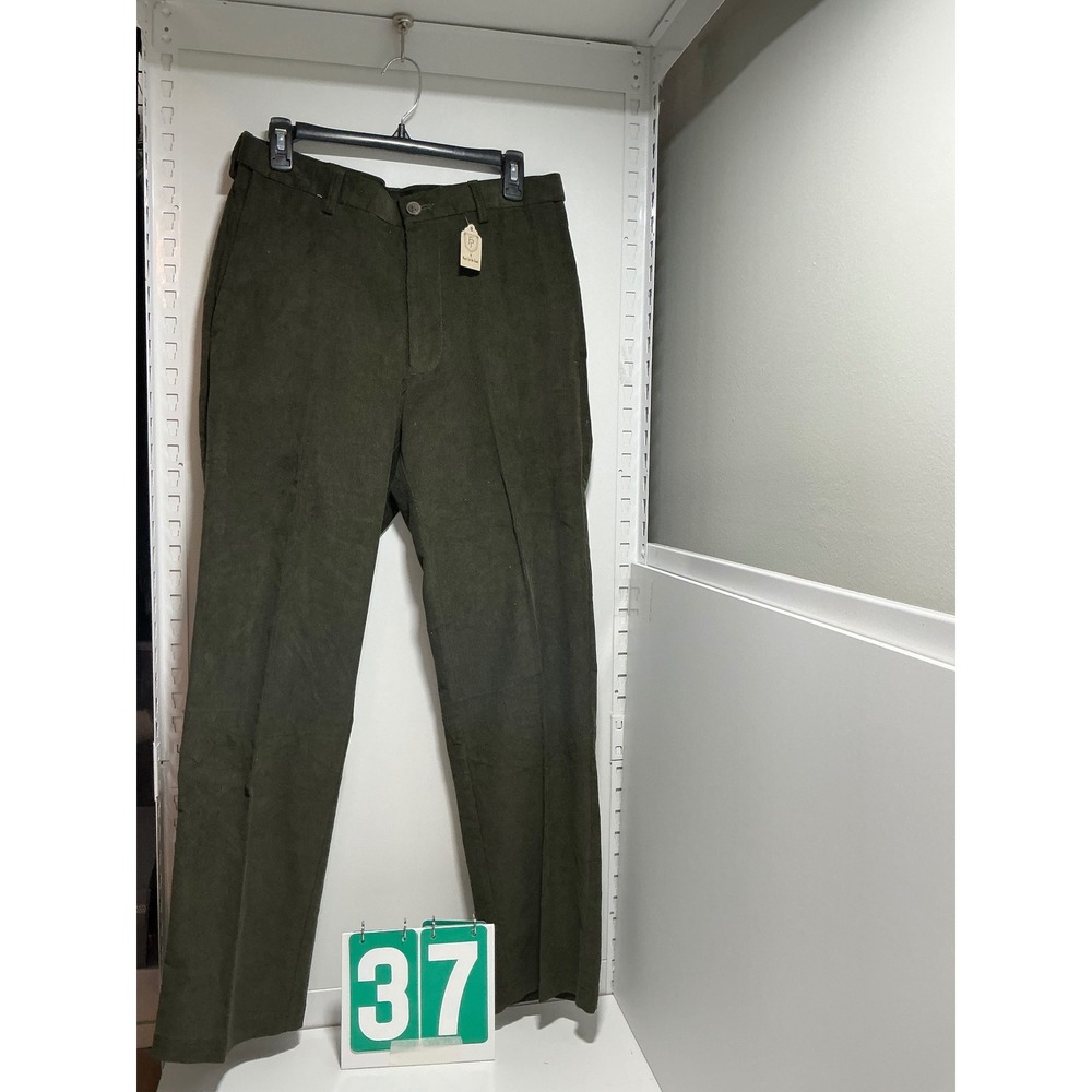 Haggar Mens Classic Fit Corduroy Pants 32x30 Olive Green Straight Leg NWT